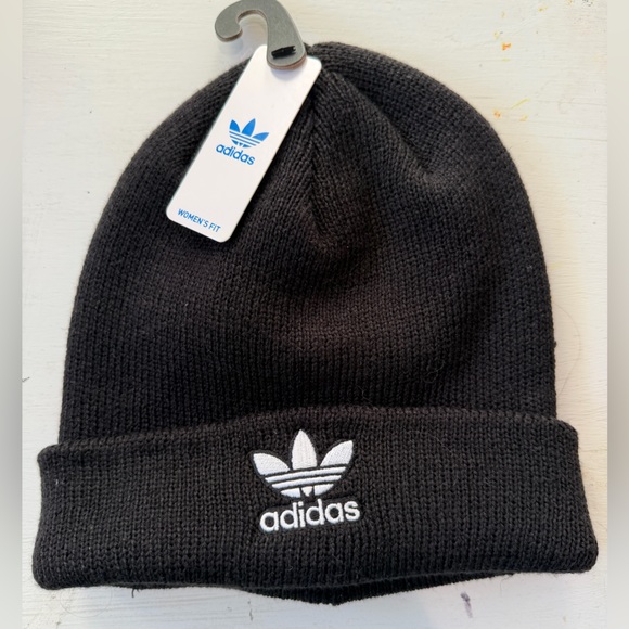 adidas Accessories - Adidas women’s fit Black Beanie